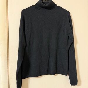 Wendy Bellissimo Classic Cashmere Black Turtleneck Sweater